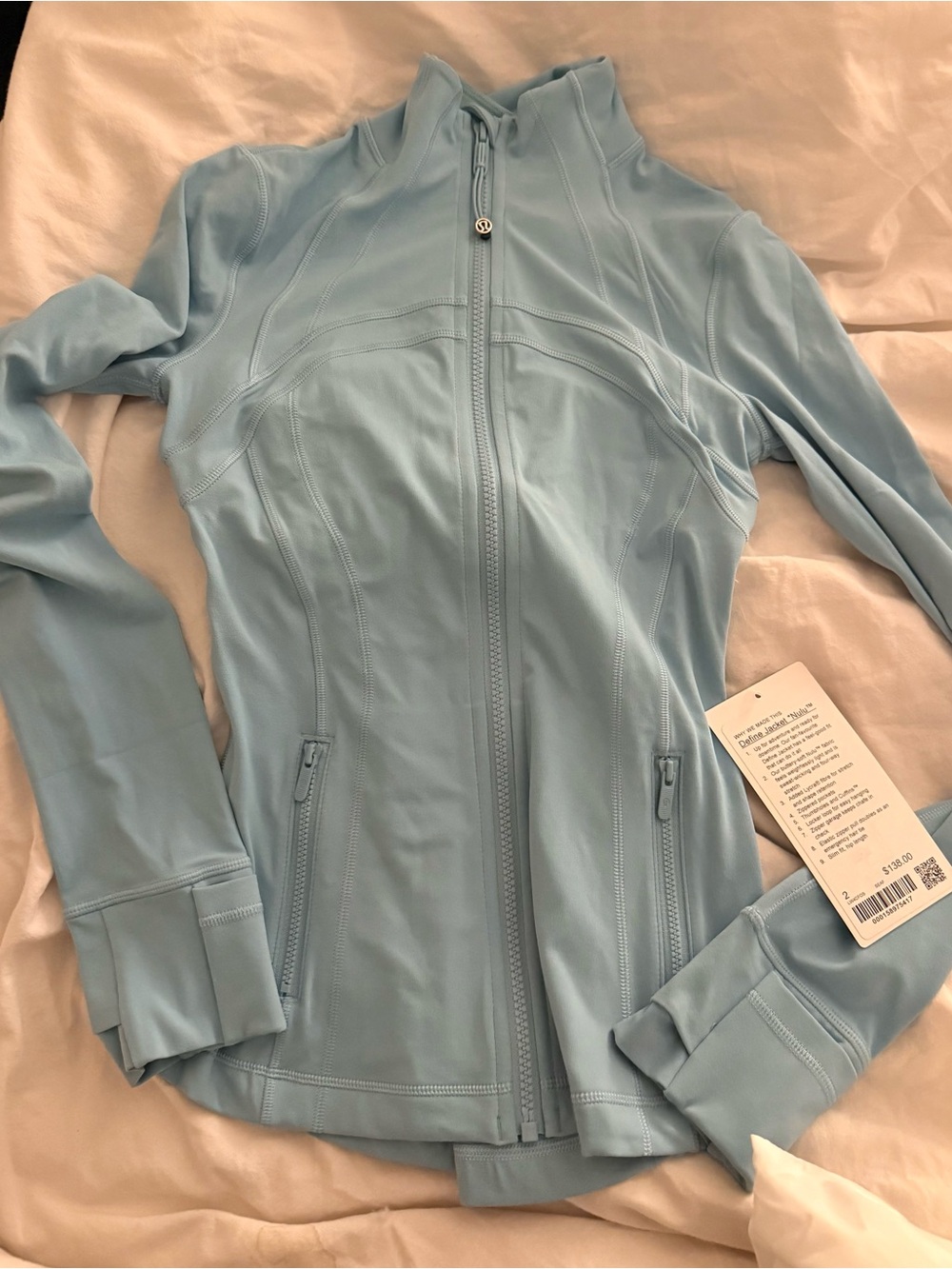 BNWT Lululemon Define jacket Nulu Size 2 Seafoam